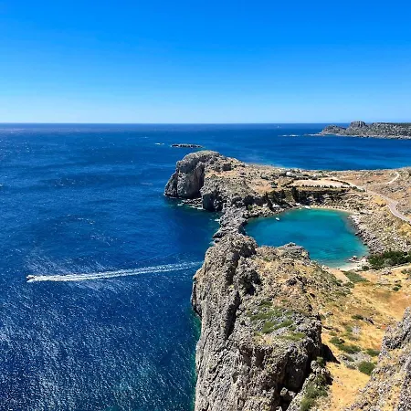 Rhodes Traditional In With Private Yard Αρχάγγελος