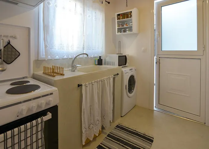 Rhodes Traditional In With Private Yard بيت للعطل أرخانجلوس