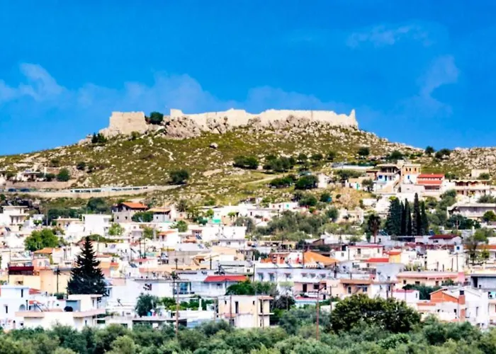 Hébergement de vacances Rhodes Traditional In With Private Yard Archangelos (Rhodes)